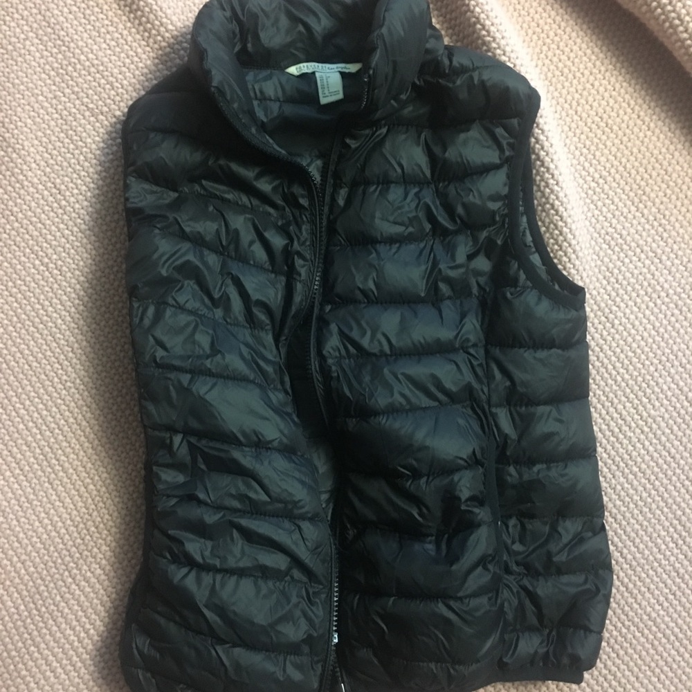 Forever 21 black puffer vest!